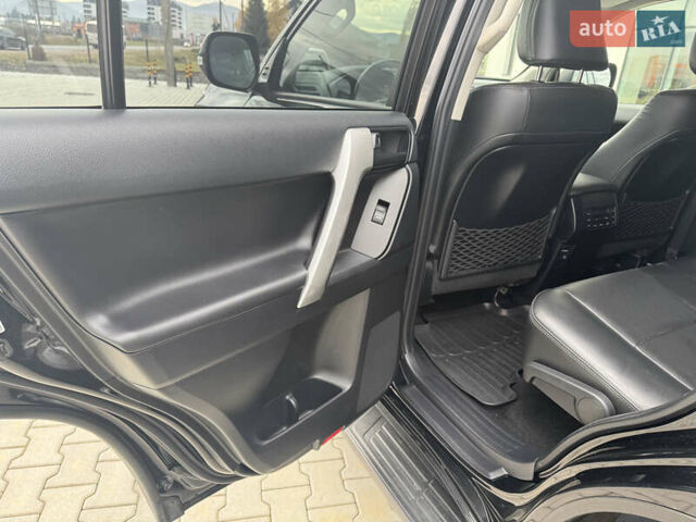 Черный Тойота Ленд Крузер Прадо, объемом двигателя 4 л и пробегом 117 тыс. км за 39500 $, фото 20 на Automoto.ua
