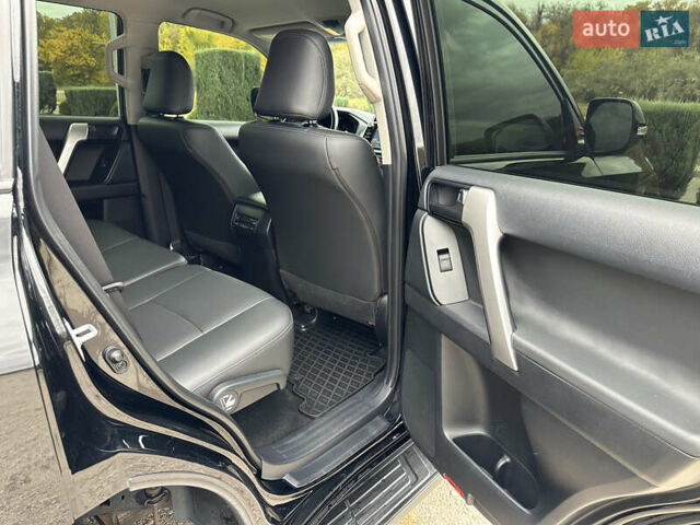 Чорний Тойота Ленд Крузер Прадо, об'ємом двигуна 3.96 л та пробігом 101 тис. км за 37500 $, фото 24 на Automoto.ua