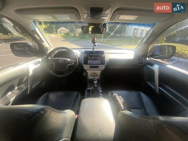 Черный Тойота Ленд Крузер Прадо, объемом двигателя 3.96 л и пробегом 106 тыс. км за 42000 $, фото 19 на Automoto.ua