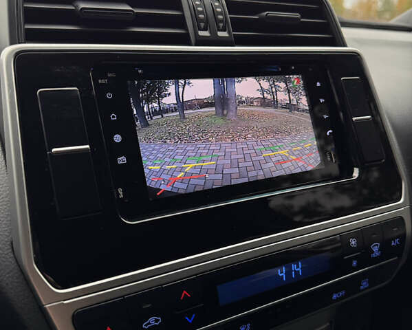 Черный Тойота Ленд Крузер Прадо, объемом двигателя 2.69 л и пробегом 111 тыс. км за 28500 $, фото 9 на Automoto.ua