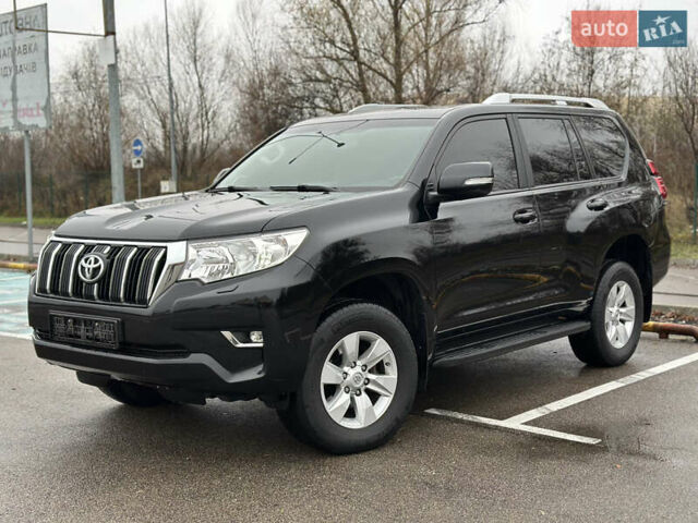 Черный Тойота Ленд Крузер Прадо, объемом двигателя 2.76 л и пробегом 144 тыс. км за 37300 $, фото 2 на Automoto.ua