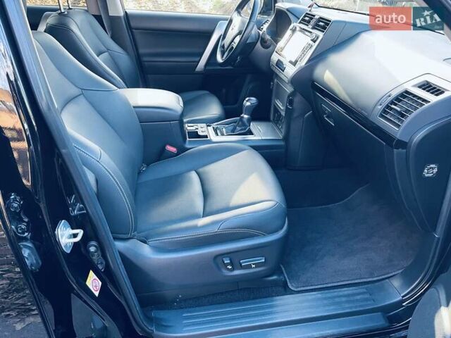 Чорний Тойота Ленд Крузер Прадо, об'ємом двигуна 3.96 л та пробігом 39 тис. км за 43000 $, фото 9 на Automoto.ua