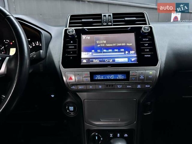 Черный Тойота Ленд Крузер Прадо, объемом двигателя 4 л и пробегом 105 тыс. км за 34750 $, фото 35 на Automoto.ua