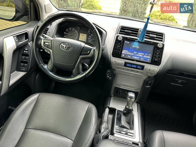 Чорний Тойота Ленд Крузер Прадо, об'ємом двигуна 3.96 л та пробігом 101 тис. км за 37500 $, фото 26 на Automoto.ua