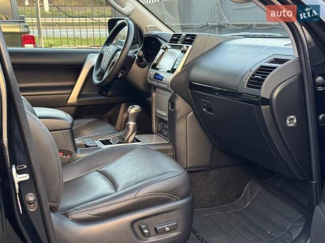 Черный Тойота Ленд Крузер Прадо, объемом двигателя 3.96 л и пробегом 149 тыс. км за 41500 $, фото 18 на Automoto.ua