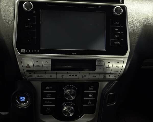 Черный Тойота Ленд Крузер Прадо, объемом двигателя 4 л и пробегом 139 тыс. км за 42000 $, фото 29 на Automoto.ua