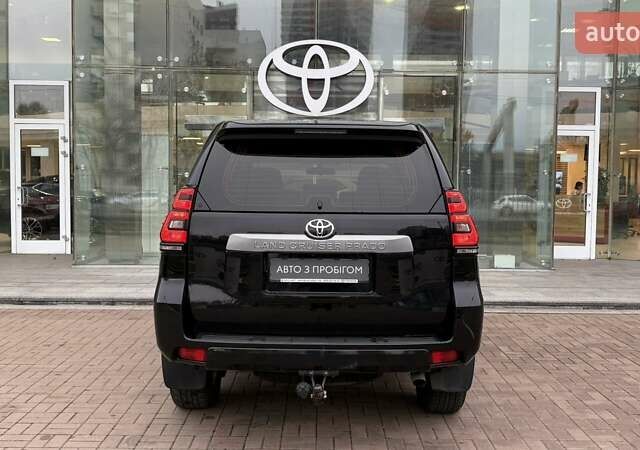Чорний Тойота Ленд Крузер Прадо, об'ємом двигуна 2.76 л та пробігом 175 тис. км за 37470 $, фото 3 на Automoto.ua