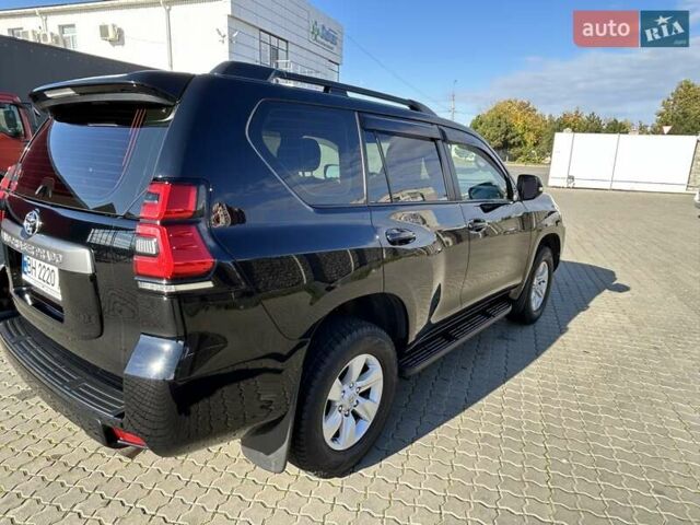 Чорний Тойота Ленд Крузер Прадо, об'ємом двигуна 3.96 л та пробігом 158 тис. км за 37999 $, фото 3 на Automoto.ua