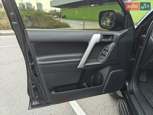 Черный Тойота Ленд Крузер Прадо, объемом двигателя 2.76 л и пробегом 163 тыс. км за 37500 $, фото 22 на Automoto.ua