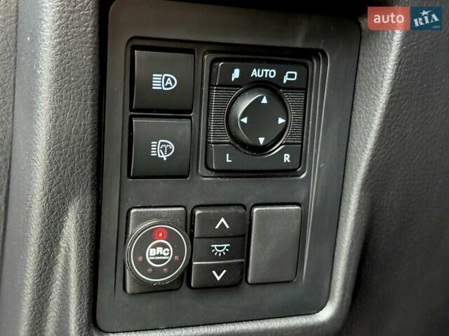 Чорний Тойота Ленд Крузер Прадо, об'ємом двигуна 3.96 л та пробігом 66 тис. км за 49999 $, фото 31 на Automoto.ua