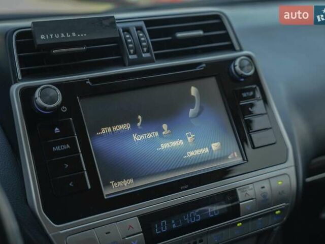 Черный Тойота Ленд Крузер Прадо, объемом двигателя 3.96 л и пробегом 87 тыс. км за 44500 $, фото 29 на Automoto.ua