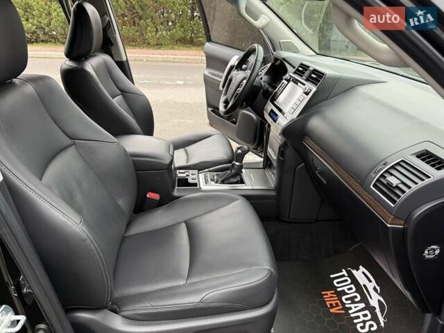 Чорний Тойота Ленд Крузер Прадо, об'ємом двигуна 3.96 л та пробігом 66 тис. км за 49999 $, фото 56 на Automoto.ua