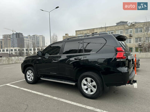 Чорний Тойота Ленд Крузер Прадо, об'ємом двигуна 3.96 л та пробігом 105 тис. км за 44000 $, фото 5 на Automoto.ua