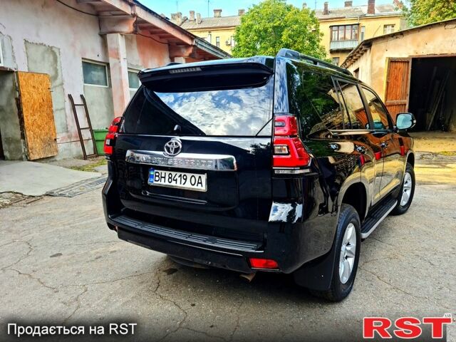 Черный Тойота Ленд Крузер Прадо, объемом двигателя 4 л и пробегом 93 тыс. км за 37500 $, фото 2 на Automoto.ua