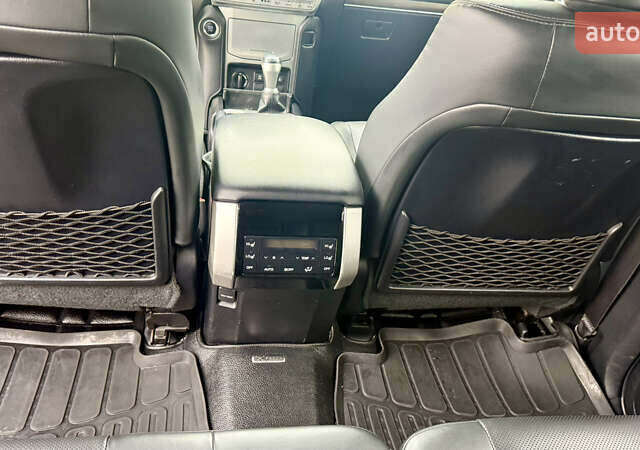 Тойота Ленд Крузер Прадо 2020 в Пирятине на Automoto.ua Черный Тойота Ленд Крузер Прадо, объемом двигателя 2.76 л и пробегом 200 тыс. км за 42000 $, фото 15 на Automoto.ua
