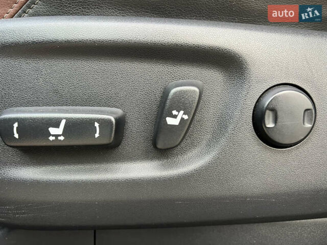 Чорний Тойота Ленд Крузер Прадо, об'ємом двигуна 3.96 л та пробігом 129 тис. км за 38900 $, фото 17 на Automoto.ua