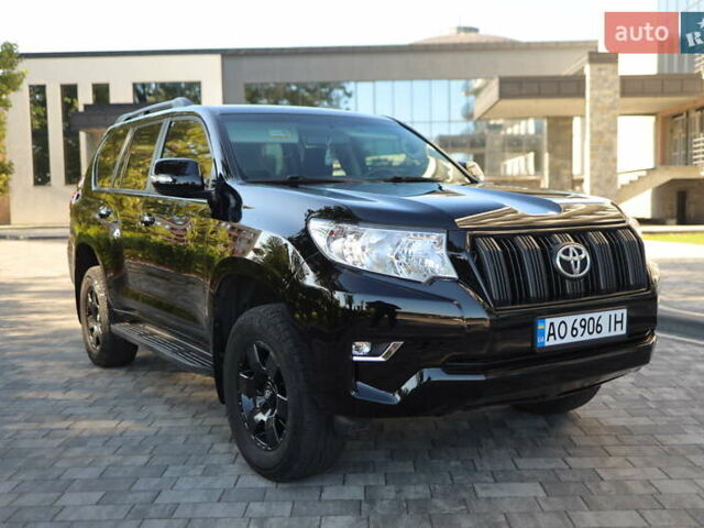 Тойота Ленд Крузер Прадо 2020 в Мукачеве на Automoto.ua Черный Тойота Ленд Крузер Прадо, объемом двигателя 2.69 л и пробегом 88 тыс. км за 34999 $, фото 2 на Automoto.ua