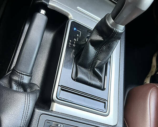 Чорний Тойота Ленд Крузер Прадо, об'ємом двигуна 3.96 л та пробігом 129 тис. км за 38900 $, фото 14 на Automoto.ua