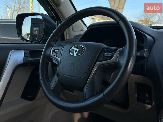 Черный Тойота Ленд Крузер Прадо, объемом двигателя 2.76 л и пробегом 39 тыс. км за 46000 $, фото 11 на Automoto.ua