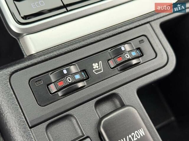 Чорний Тойота Ленд Крузер Прадо, об'ємом двигуна 3.96 л та пробігом 66 тис. км за 49999 $, фото 35 на Automoto.ua