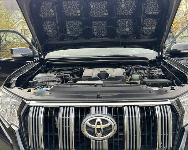 Черный Тойота Ленд Крузер Прадо, объемом двигателя 2.76 л и пробегом 93 тыс. км за 45000 $, фото 7 на Automoto.ua