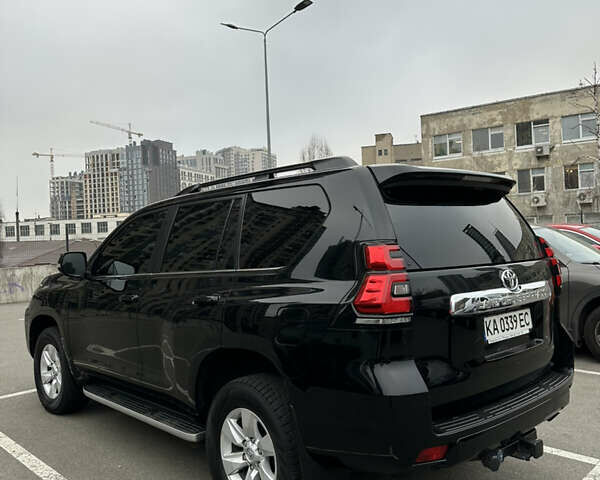 Чорний Тойота Ленд Крузер Прадо, об'ємом двигуна 3.96 л та пробігом 105 тис. км за 44000 $, фото 6 на Automoto.ua