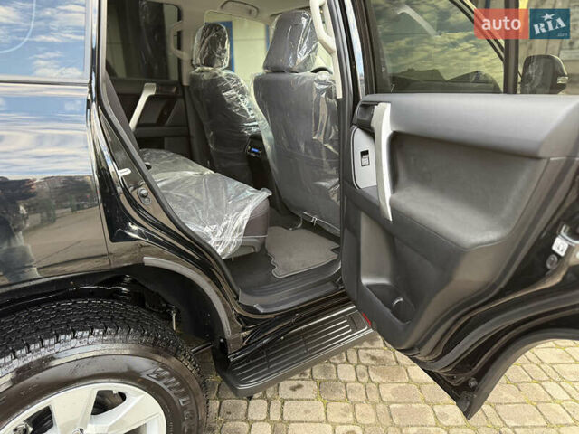 Черный Тойота Ленд Крузер Прадо, объемом двигателя 2.76 л и пробегом 2 тыс. км за 49900 $, фото 29 на Automoto.ua