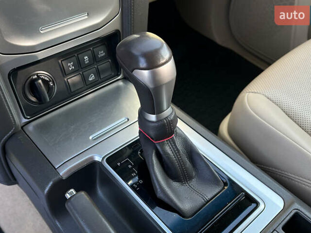 Черный Тойота Ленд Крузер Прадо, объемом двигателя 2.76 л и пробегом 39 тыс. км за 46000 $, фото 14 на Automoto.ua