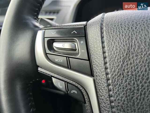 Чорний Тойота Ленд Крузер Прадо, об'ємом двигуна 3.96 л та пробігом 129 тис. км за 38900 $, фото 15 на Automoto.ua