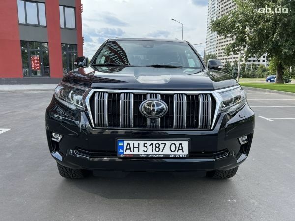 Черный Тойота Ленд Крузер Прадо, объемом двигателя 4 л и пробегом 93 тыс. км за 53900 $, фото 1 на Automoto.ua