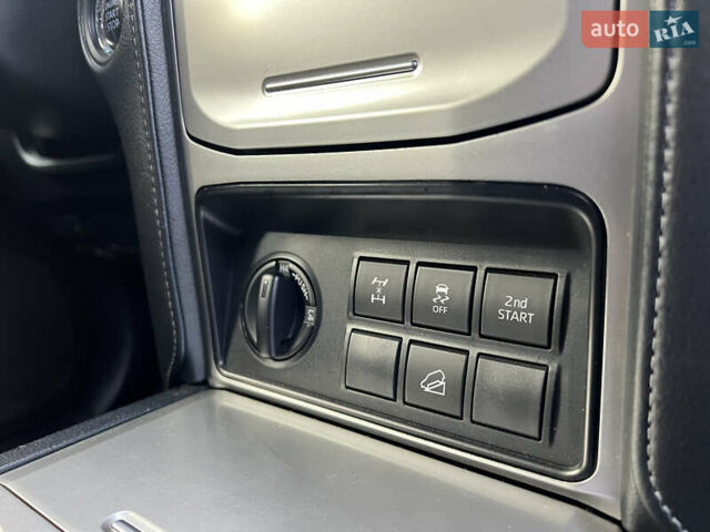 Чорний Тойота Ленд Крузер Прадо, об'ємом двигуна 3.96 л та пробігом 129 тис. км за 38900 $, фото 23 на Automoto.ua