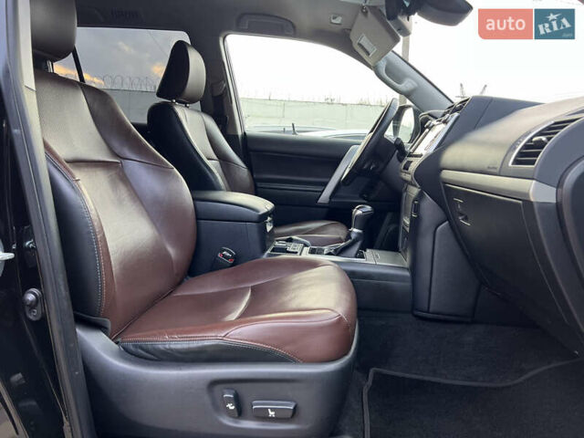 Чорний Тойота Ленд Крузер Прадо, об'ємом двигуна 3.96 л та пробігом 129 тис. км за 38900 $, фото 20 на Automoto.ua