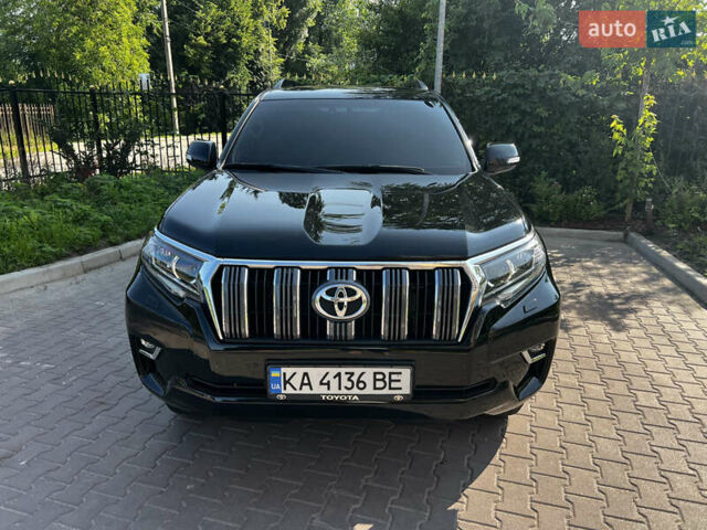 Черный Тойота Ленд Крузер Прадо, объемом двигателя 4 л и пробегом 99 тыс. км за 42900 $, фото 2 на Automoto.ua