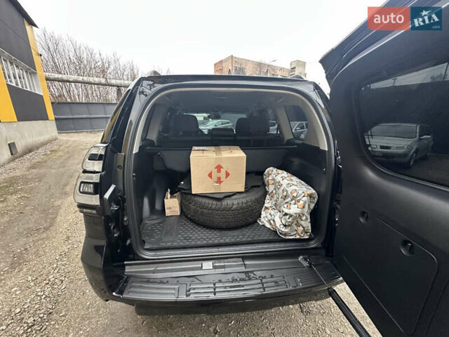 Чорний Тойота Ленд Крузер Прадо, об'ємом двигуна 3.96 л та пробігом 90 тис. км за 45000 $, фото 33 на Automoto.ua