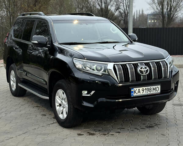 Черный Тойота Ленд Крузер Прадо, объемом двигателя 3.96 л и пробегом 153 тыс. км за 40500 $, фото 2 на Automoto.ua