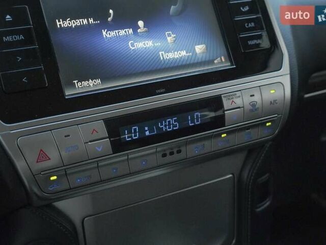 Черный Тойота Ленд Крузер Прадо, объемом двигателя 3.96 л и пробегом 87 тыс. км за 44500 $, фото 30 на Automoto.ua