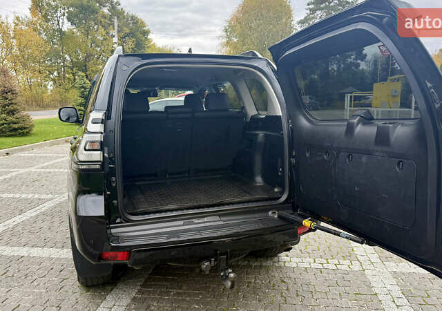 Тойота Ленд Крузер Прадо 2020 в Пирятине на Automoto.ua Черный Тойота Ленд Крузер Прадо, объемом двигателя 2.76 л и пробегом 200 тыс. км за 42000 $, фото 12 на Automoto.ua