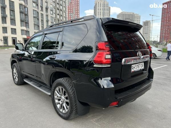 Черный Тойота Ленд Крузер Прадо, объемом двигателя 4 л и пробегом 93 тыс. км за 53900 $, фото 4 на Automoto.ua