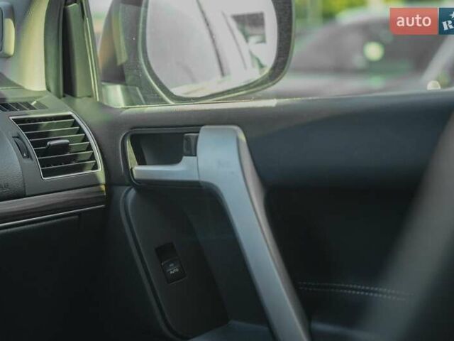 Черный Тойота Ленд Крузер Прадо, объемом двигателя 3.96 л и пробегом 87 тыс. км за 44500 $, фото 34 на Automoto.ua