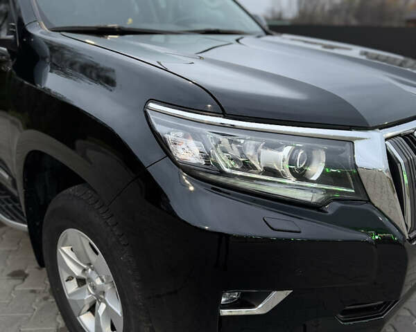 Черный Тойота Ленд Крузер Прадо, объемом двигателя 3.96 л и пробегом 153 тыс. км за 40500 $, фото 11 на Automoto.ua