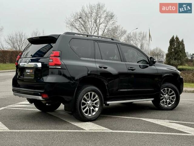 Чорний Тойота Ленд Крузер Прадо, об'ємом двигуна 3.96 л та пробігом 66 тис. км за 49999 $, фото 16 на Automoto.ua