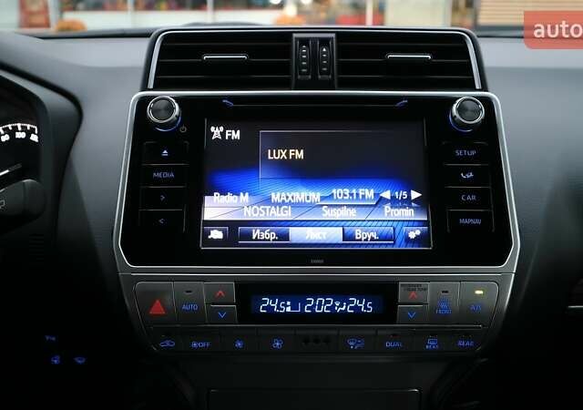 Черный Тойота Ленд Крузер Прадо, объемом двигателя 4 л и пробегом 164 тыс. км за 37768 $, фото 16 на Automoto.ua