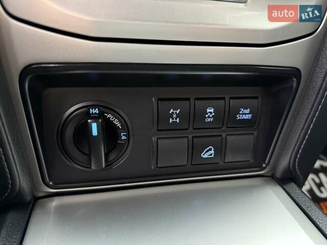 Чорний Тойота Ленд Крузер Прадо, об'ємом двигуна 3.96 л та пробігом 66 тис. км за 49999 $, фото 43 на Automoto.ua