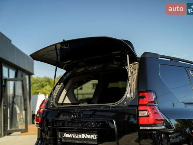 Черный Тойота Ленд Крузер Прадо, объемом двигателя 3.96 л и пробегом 87 тыс. км за 44500 $, фото 15 на Automoto.ua