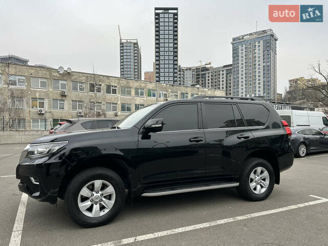 Чорний Тойота Ленд Крузер Прадо, об'ємом двигуна 3.96 л та пробігом 105 тис. км за 44000 $, фото 4 на Automoto.ua