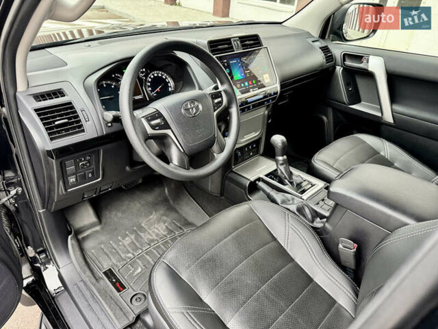 Черный Тойота Ленд Крузер Прадо, объемом двигателя 2.76 л и пробегом 102 тыс. км за 36500 $, фото 31 на Automoto.ua