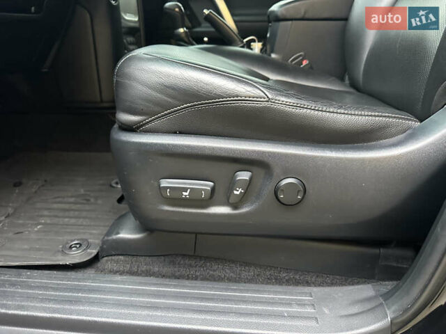 Чорний Тойота Ленд Крузер Прадо, об'ємом двигуна 3.96 л та пробігом 90 тис. км за 45000 $, фото 30 на Automoto.ua