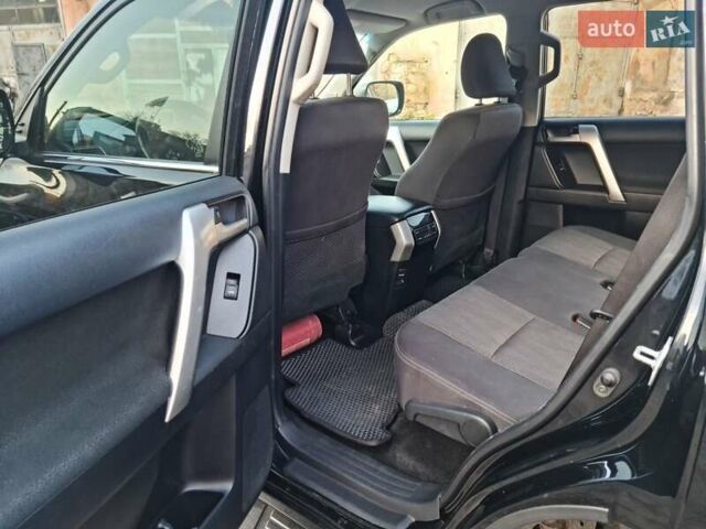 Черный Тойота Ленд Крузер Прадо, объемом двигателя 3.96 л и пробегом 93 тыс. км за 35900 $, фото 6 на Automoto.ua