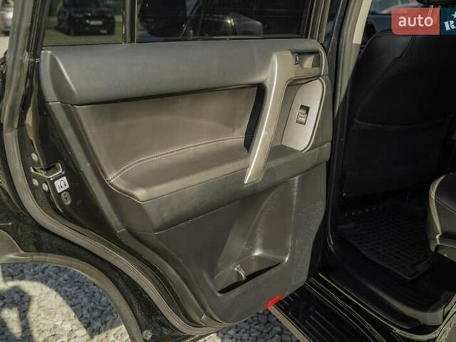 Черный Тойота Ленд Крузер Прадо, объемом двигателя 3.96 л и пробегом 87 тыс. км за 44500 $, фото 41 на Automoto.ua