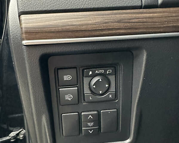 Чорний Тойота Ленд Крузер Прадо, об'ємом двигуна 3.96 л та пробігом 105 тис. км за 44000 $, фото 24 на Automoto.ua